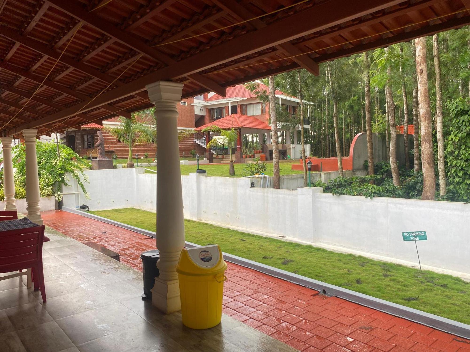 Bougain Villa Chikmagalūr Dış mekan fotoğraf
